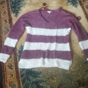 So Co. Sweater Sz Lg
